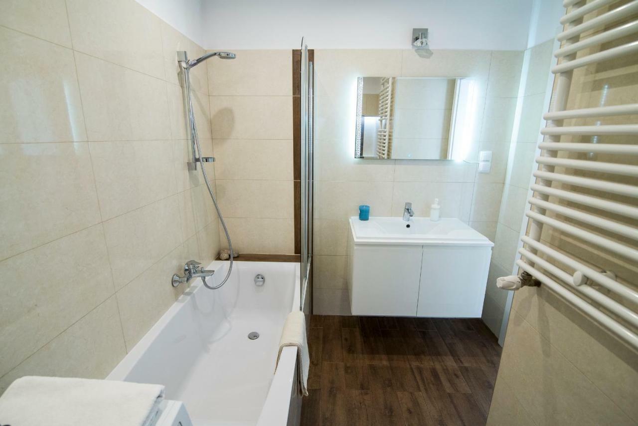 Apartment City Rzeszow Bagian luar foto